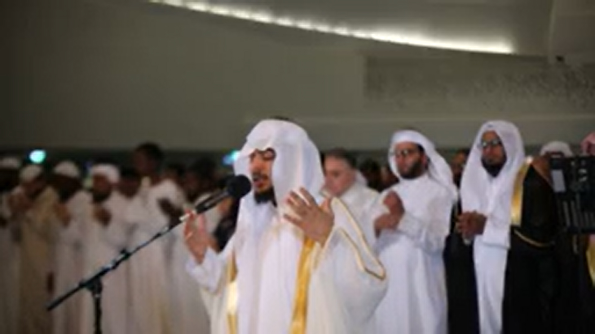 دعاء القنوت القارئ هيثم الدخين